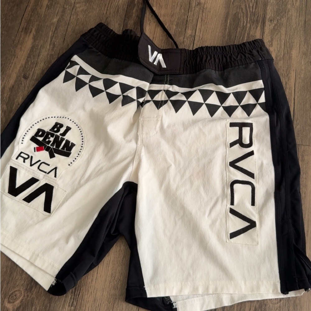 RVCA BJ Penn Black and White Graphic Apparel